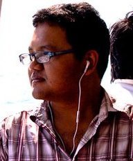 PE_pakornpty's profile picture. Good Luck  มองด้วยตาแปลว่าการบอกลา ถ้าฟังด้วยหูคือการบอกรัก  You'll never walk alone...Yahooo!!!