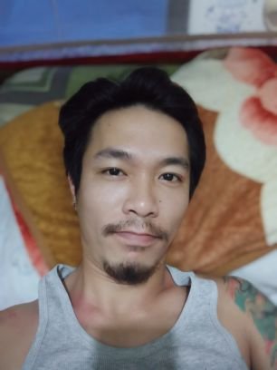HeinHtayZaw's profile picture. 