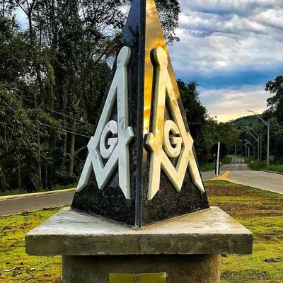 THE ILLUMINATIBROTHERHOOD IS OPEN FOR ALL , BUT NOT WELCOME TO UNSERIOUS PEOPLE 🙌CONTACT THE MASTER ON WHATSAPP +1( 786)-503-0057 or +1 (858) 863 6113