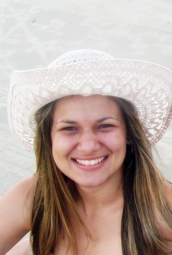 Nutricionista. Amo a vida, Deus, família, amigos e procuro sempre viver intensamente cada momento!