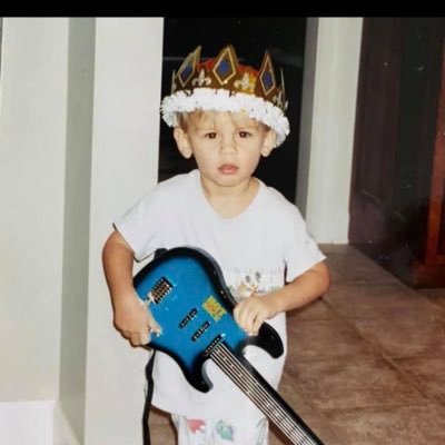 micahbuerhaus's profile picture. :(