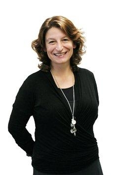 manager marketingcommunicatie Triodos Bank | merkenbouwer| glas halfvol | bergen , liefst met sneeuw| iedereen kan een verschil maken