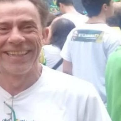 Dicas de corte costura, culinária e bordado.
Aceito encomendas de docinhos para festa( se tiver festa) ou corbelha de flores( se tiver funeral).
😎👁👁🇧🇷