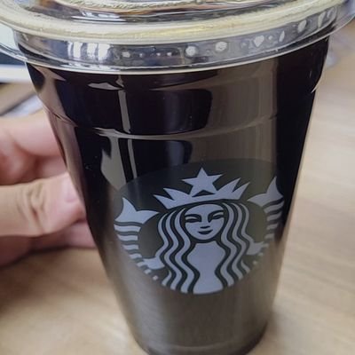 lxlx01111's profile picture. 套在大A，追逐美股中。