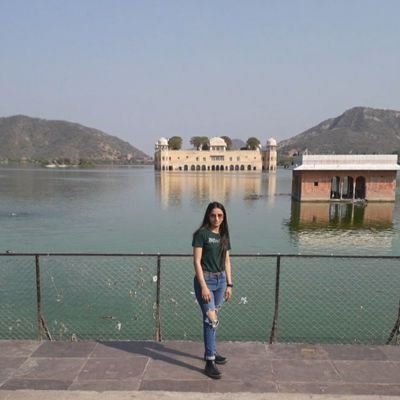 RandhawaHunar's profile picture. 