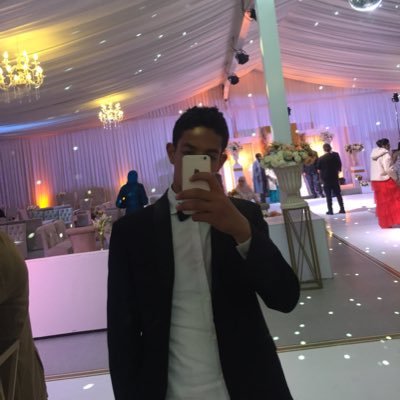 SOFTWARE AND WEB DEVELOPER
TECHNOLOGY STUDENT
BASKETBALL AND CHESS PLAYER