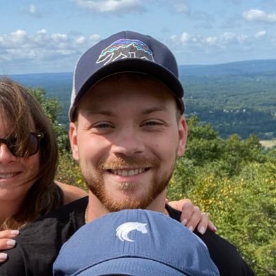 markhandfield's profile picture. Just getting my space together