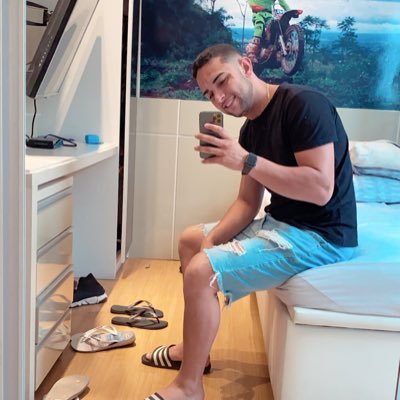 “Cê que tá vindo seja bem vindo, cê que tá indo, boa viagem”. BH-23.