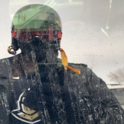 Mahi_Mati's profile picture. Platinum gaming warlord. one day at a time.