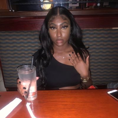 @Iamprettyt313 on IG💅🏾I like to sing about my feelings and talk my shit 🅿️ TyanaElana💗