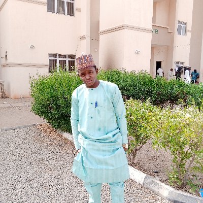 Proudly from Rumawa family👨👩👧👦
Socialist/Activist,
Qur'an is my neighbor 📗
Reading/chatting are my passion 📚📱