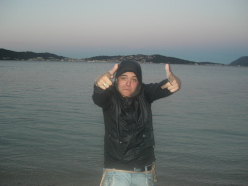 BatakoMusic : (HipHop)Rappeur
 if you want to learn more about me FOLLOW ME !!