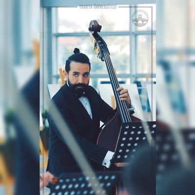 Trakya Üniversitesi Devlet Konservatuvarı 🎓  Kontrabas Sanatçısı 🎻 Balkan Senfoni Orkestrası Genel Koordinatörü 🎶 Balkan Müzik ve Sanat Dergisi Editörü ✏️