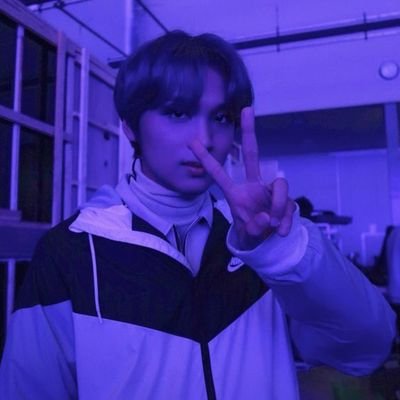 hechanasahi's profile picture. backup @CHANVOUS soalnya akun itu penyakitan
