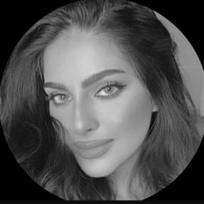 لاأخاف ولا أهاب قوية قلب وذات.