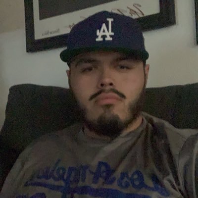 Baseball⚾⚾⚾ #Dodgers #Raiders #Lakers SC:baseball2876
ig:hombre_de_cueva
PSN:Caveman2895