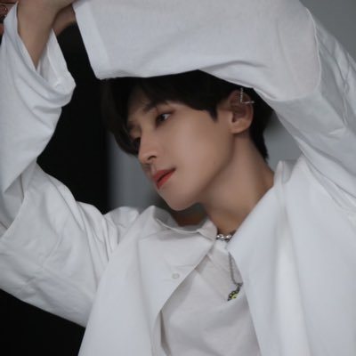 많이 서툰 트위터초보/ 열심히 배울게요 놀아주세요..