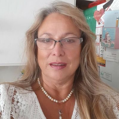 OneSassyLadee's profile picture. Just a lady starting to grow and learn. Life is Grand! Cannabis Educator and Consultant
Instagram @WackyHackyCBG
@alenadee3