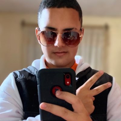 hitecnoljia's profile picture. ⭐️😜✌🏻