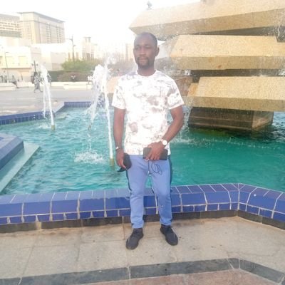 #goonerfamily .... Short|jovial|craze|average|@football|music|#Arsenal| #Follow4Follow|#TFF/movie|food|game|lazy|laugh #Para mode wengerout