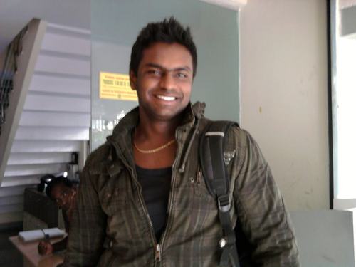 navi666's profile picture. 