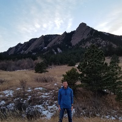 Faculty at the University of Colorado. Interested in theoretical computer science, and especially lattices. Also: mountains, running, music.