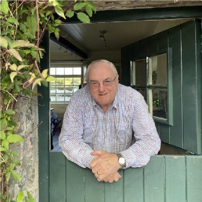 Organic fertilisers and plant growth products by Medwyn Williams of Anglesey RHS Gold Medal Winner