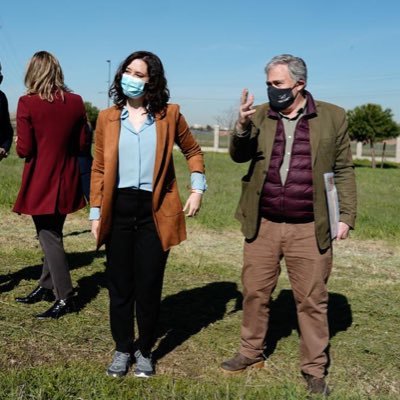 Sirviendo a los madrileños. Secretario M. Ambiente Asamblea Madrid.Isabel D Ayuso.Dto Salamanca. Desarrollo inteligente , Sierra y Campo 🦈 , Alo🐣 y nuestra 🌟