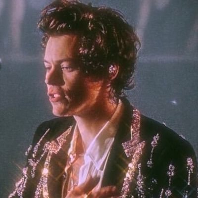 emcblg's profile picture. vroom vroom skrr