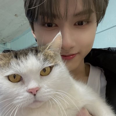 moon_yuki17's profile picture. 文俊辉🐱 スンチョル🍒 チャイナライン🇨🇳 /02line仲良くしてくれる人いつでも募集中🙌