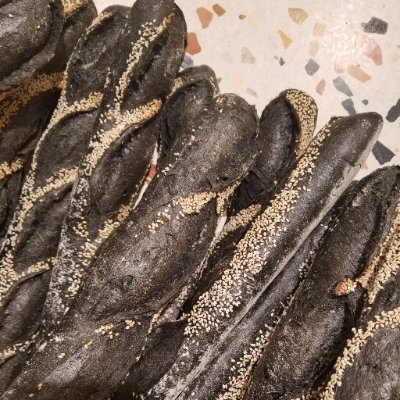 【薬膳×鍼灸】鍼灸師/管理栄養士🍙茶道表千家講師🍵保育士🥕大根踊り農大卒!
美味しい&元気な笑顔を増やしたい!
🌸🌸🌸🌸🌸🌸↓ブログ