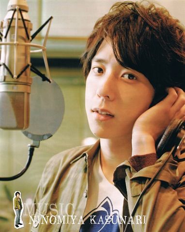 嵐の二宮さんが歌った曲の歌詞を自動でつぶやきます。カバー曲有