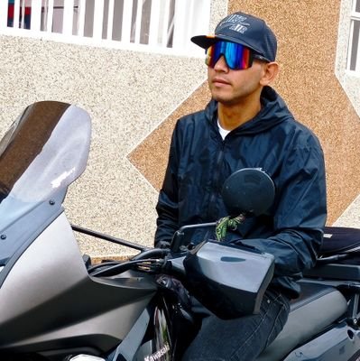 djdeiker_makino's profile picture. 