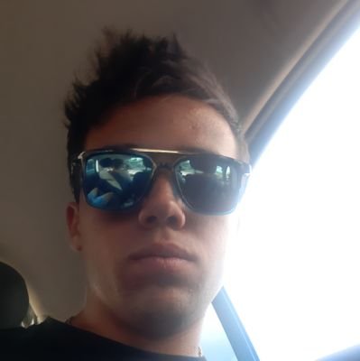 Nahuel93251652's profile picture. 🖤💛
FCEA - 📊📚
🏖