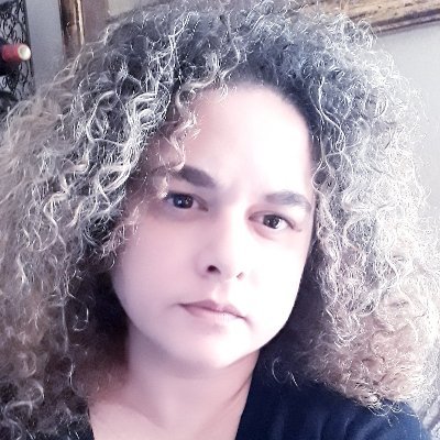 eleni_zontou's profile picture. 