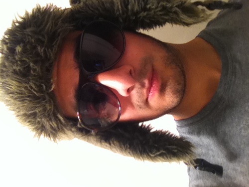 I'm pretty gangster.. throwin up westside!
Disclosure Crew / Subversive Music