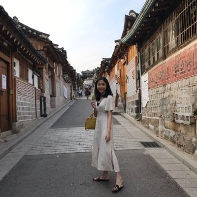 nadyasagita97's profile picture. 