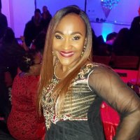 Lorraine Hinds - @lorraine_hinds Twitter Profile Photo