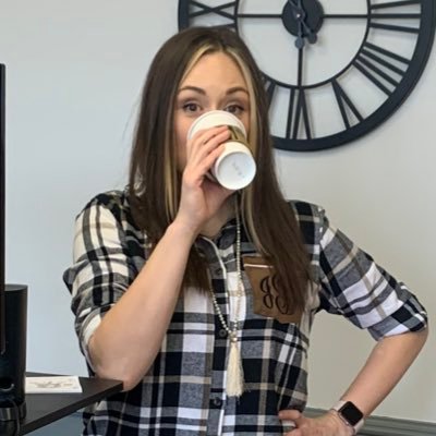 DrJanice_Irvin's profile picture. Educator, Kindness Enthusiast, Proud Principal, Ally, Loud Laugher, Pancreatic Cancer Advocate💜 I love Coyotes 🐺! #LovelyLynnGarden