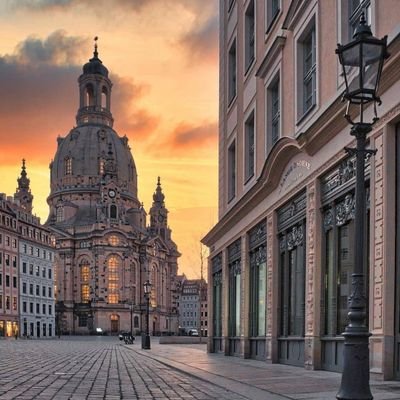 t_train_n's profile picture. 