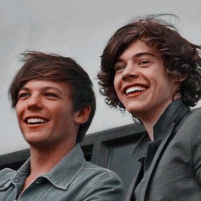 G0LDENT0MM0's profile picture. #LOU: come so far from princess park 💒