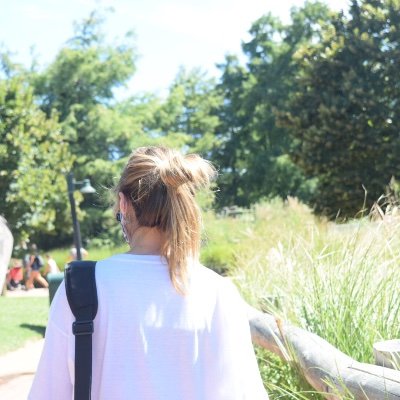 Vickydurigon's profile picture. 