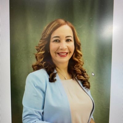 Rectora,Enfermera, Educadora y Neurocoach pero sobre todo, Madre de Genesis y Carlos