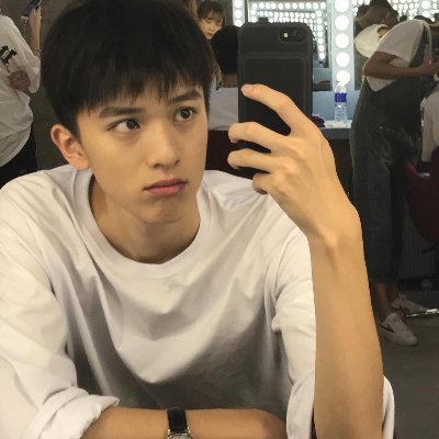 vivianl32761087's profile picture. I am vivian