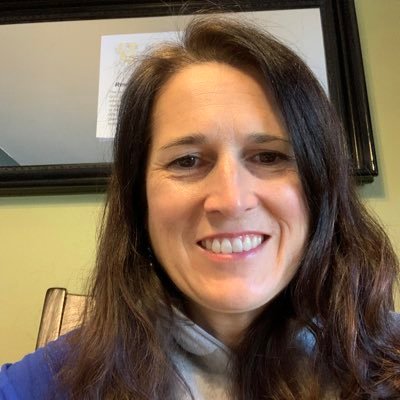 CharlotteTippie's profile picture. Christ following hiking Mom & Artist