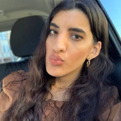 lizziesomai's profile picture. mixed brown girl