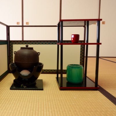日本薬科大学裏千家茶道部の公式Twitterです。日々の活動の様子や当茶道部主催のお茶会の情報を発信します。 質問等はDMでお気軽にどうぞ!