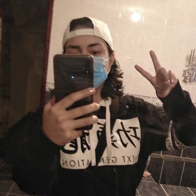 eda_lopez7's profile picture. 