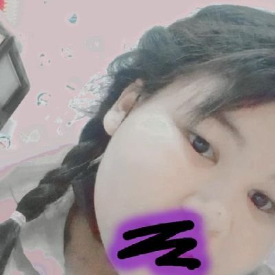 frnnv5uY0PSOvEe's profile picture. 