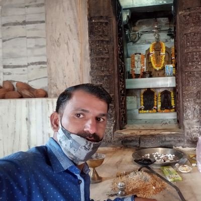 ECMOAHLFB3Iy5aw's profile picture. हिन्दू धर्म🙏🙏 मेरी पहचान
हिन्दुस्थान मे रहना होगा
जय श्री राम कहना होगा